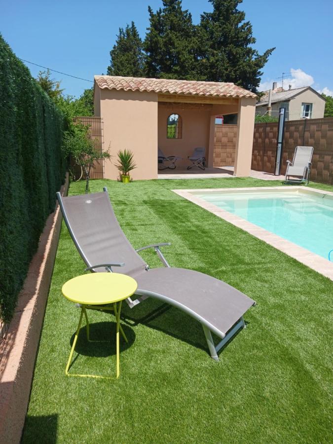 Vents D'Anges Bed & Breakfast Sainte-Cecile-les-Vignes Exterior photo