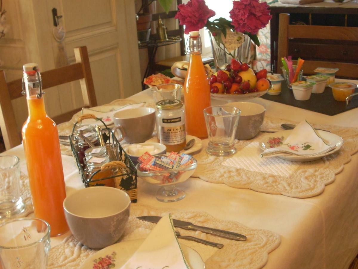 Vents D'Anges Bed & Breakfast Sainte-Cecile-les-Vignes Exterior photo